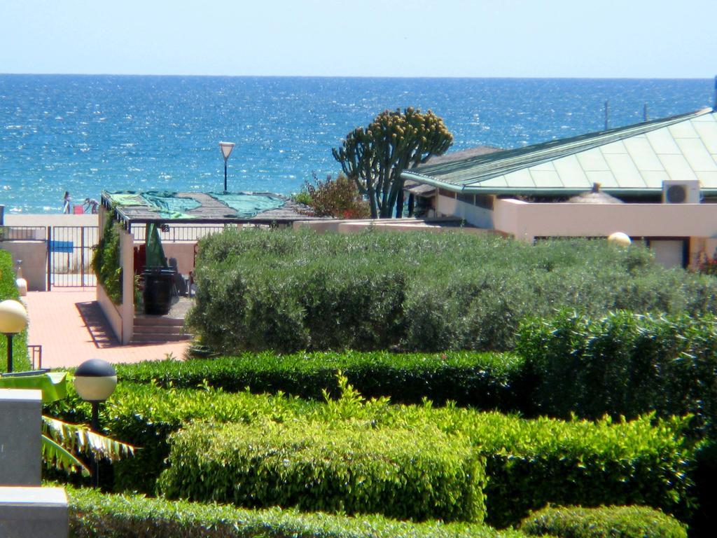 Apartamento Venavera Playa De Baria 2 K-1D Primera Linea Gran Terraza Y Wifi Luaran gambar